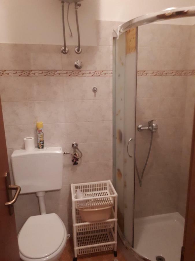 Lili Apartment Rovinj Bagian luar foto