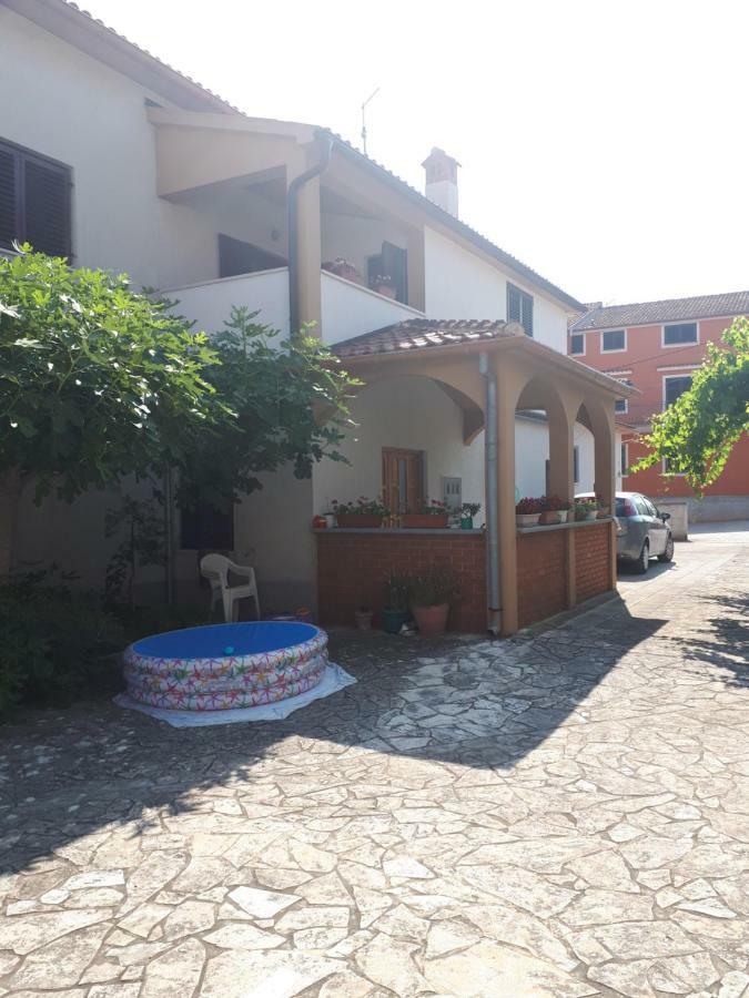Lili Apartment Rovinj Bagian luar foto