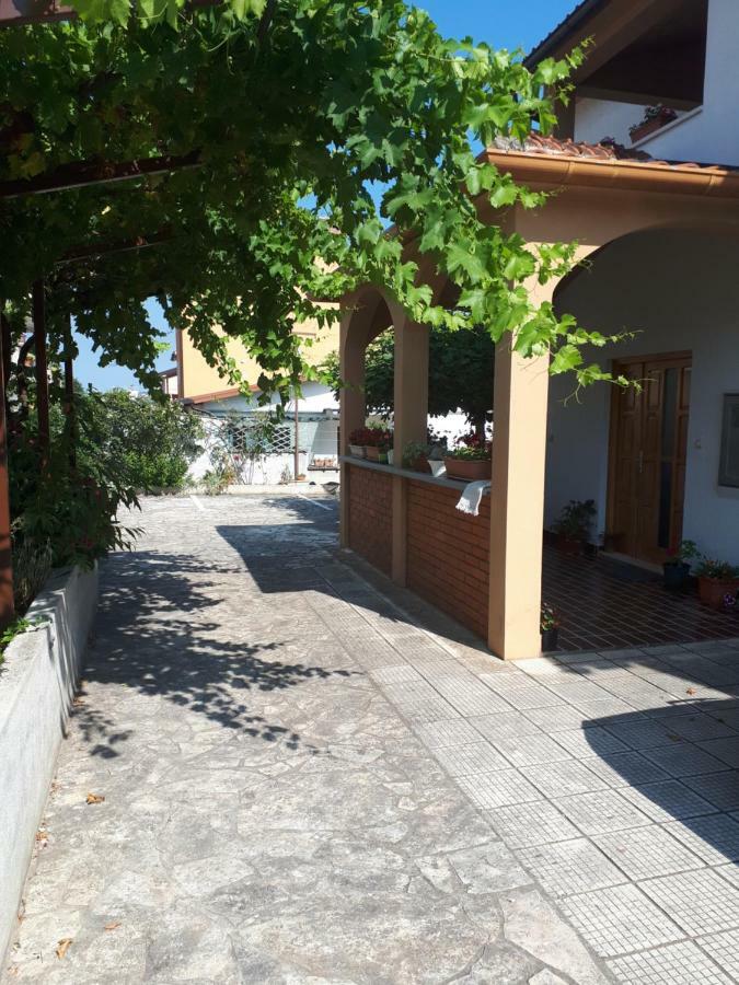 Lili Apartment Rovinj Bagian luar foto