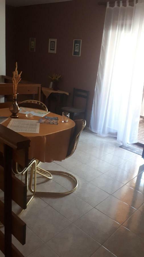 Lili Apartment Rovinj Bagian luar foto