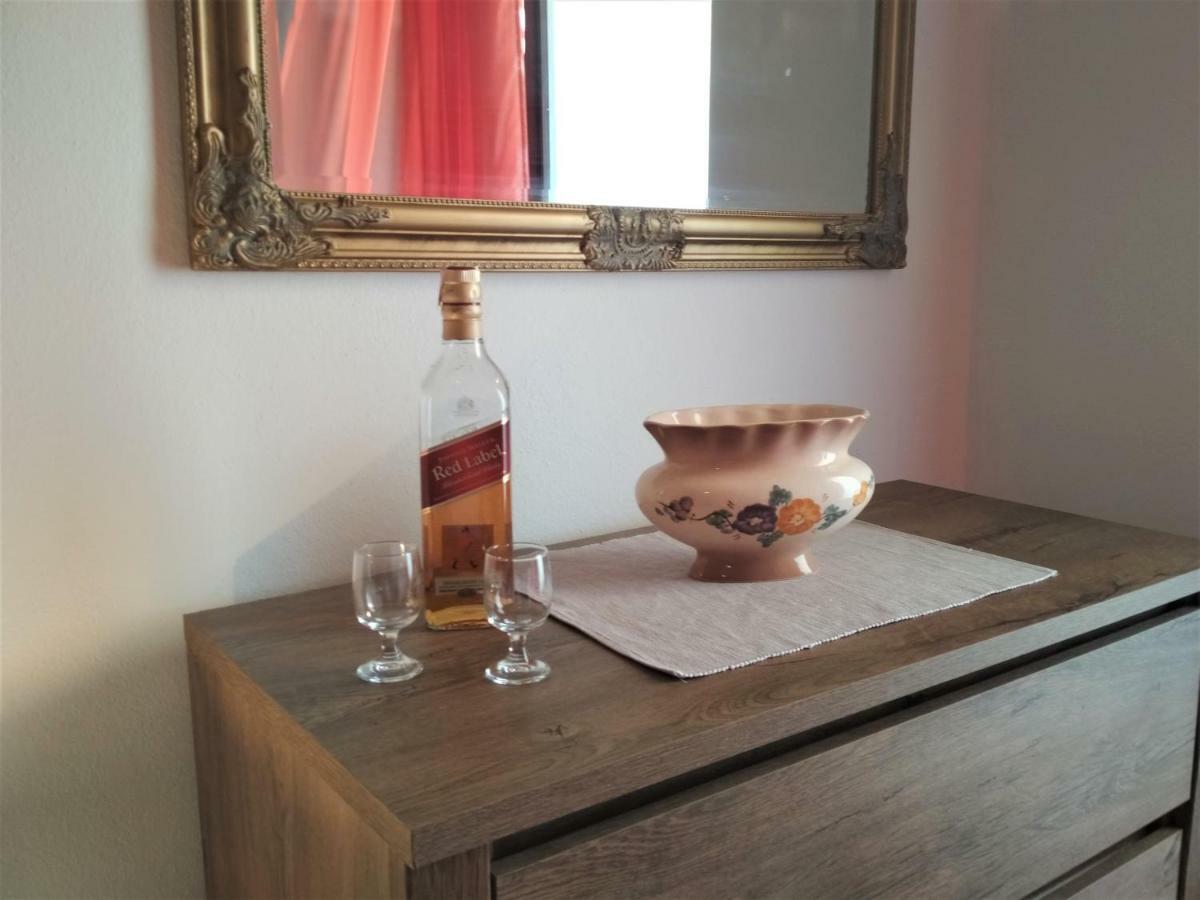 Lili Apartment Rovinj Bagian luar foto