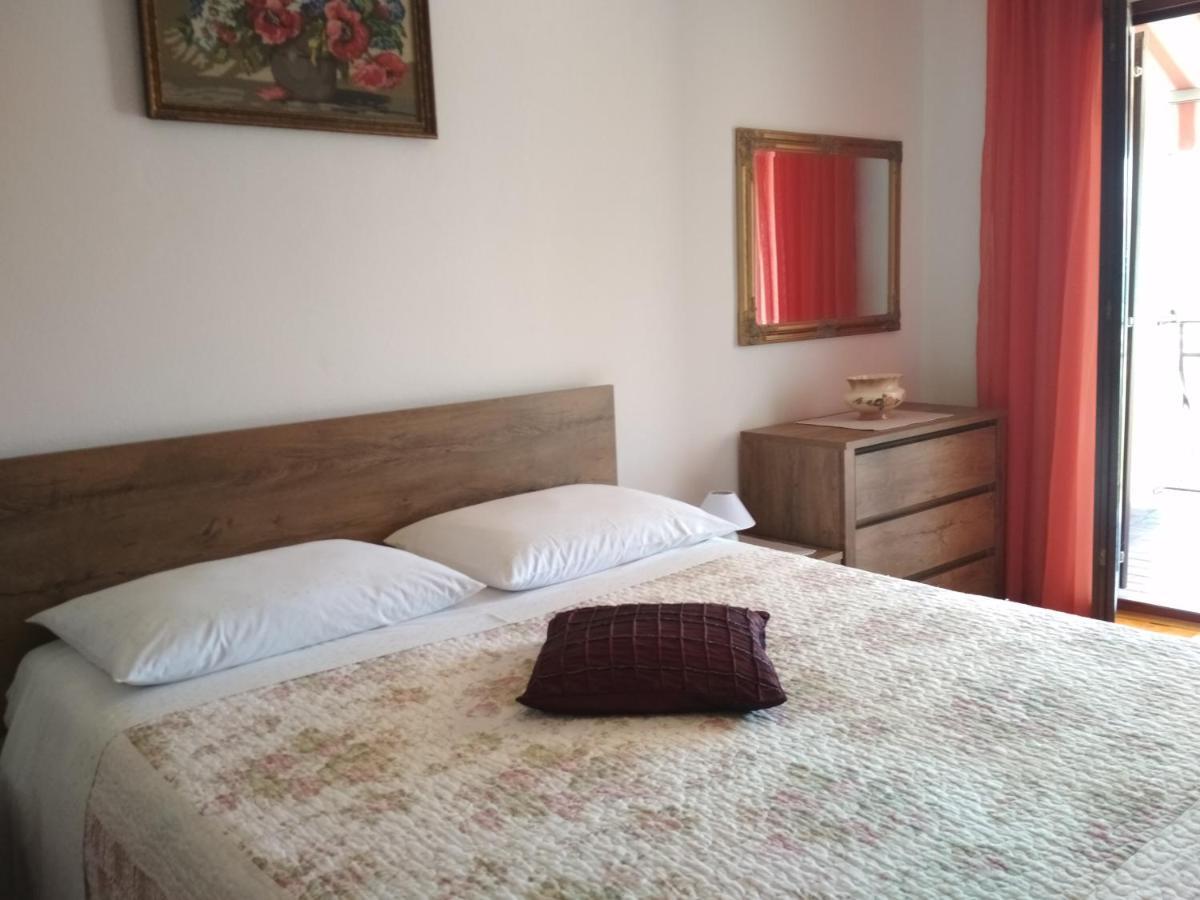 Lili Apartment Rovinj Bagian luar foto
